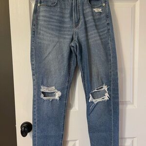 American Eagle Outfitters Blue Distressed Straight Leg Mom Jean